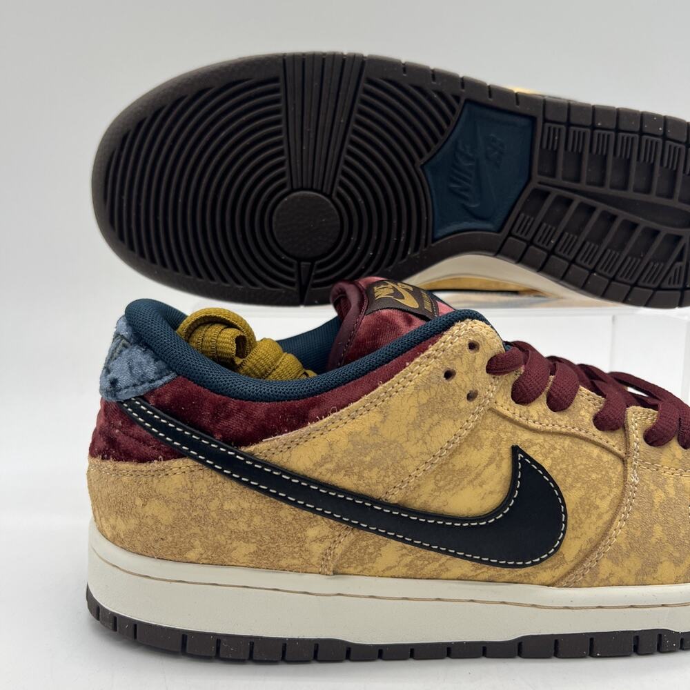 Mens Size 7.5 Nike SB Dunk Low Celestial Gold Black Sneakers FZ1278 200 - Picture 3 of 7